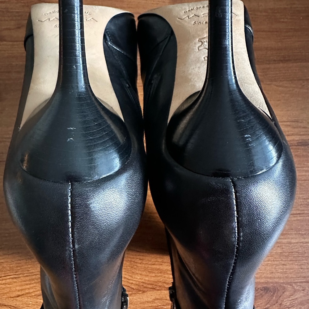 Via Spiga V-Madeline Black Calf Leather Boots 9M